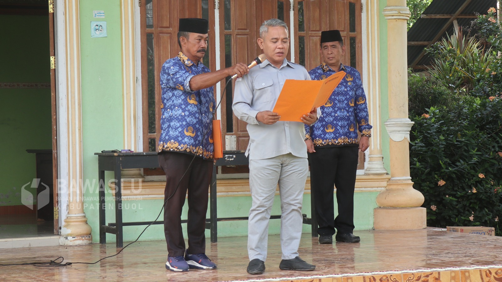 Buol