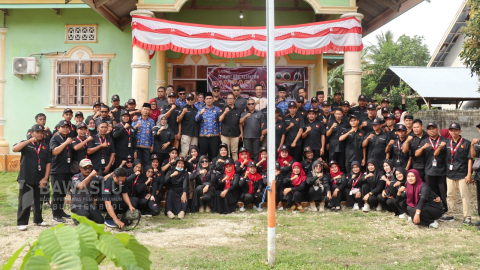 Foto bersama usai pelaksanaan Upacara Peringatan Hari Kesaktian Pancasila, Selasa (1/10/2024) bertempat di Halaman Kantor Bawaslu Kabupaten Buol.