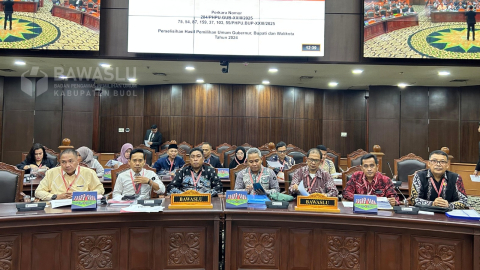 Dokumentasi sidang perkara Perselisihan Hasil Pemilihan Umum (PHPU) Gubernur, Bupati, dan Walikota, Kamis, 23 Januari 2025 di Mahkamah Konstitusi.