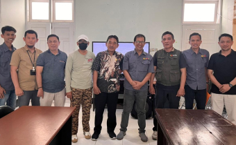 Foto bersama Bawaslu Kab. Buol dengan BKD Kab. Buol